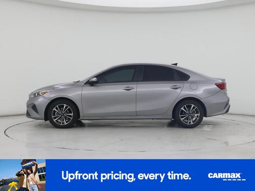 Gray 2024 Kia Forte LXS