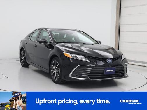 2021 Toyota Camry Hybrid XLE