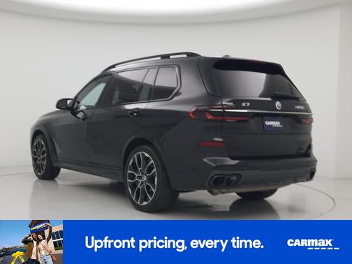 Black 2023 BMW X7 M60