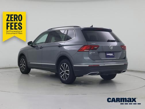 Gray 2021 Volkswagen Tiguan SE