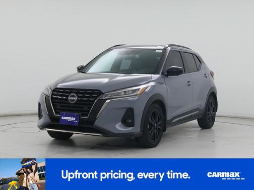 Gray 2024 Nissan Kicks SR
