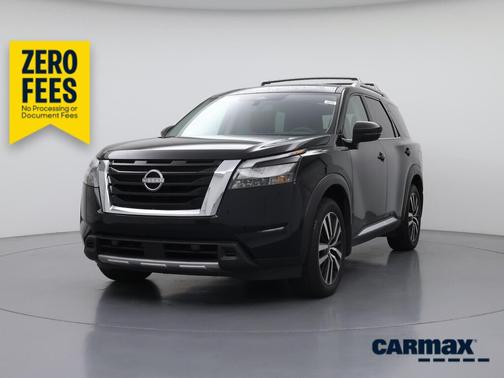 Black 2025 Nissan Pathfinder Platinum