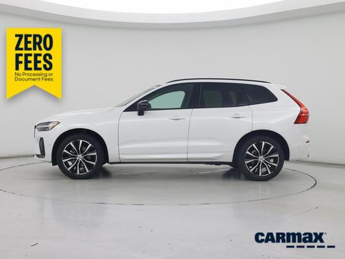 White 2024 Volvo XC60 B5 Plus Dark Theme