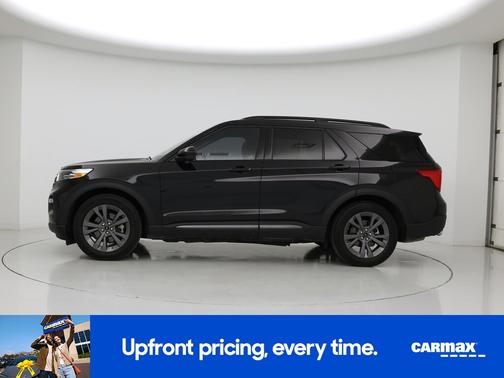 Black 2024 Ford Explorer XLT