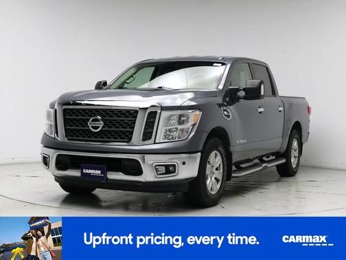 2017 Nissan Titan SV