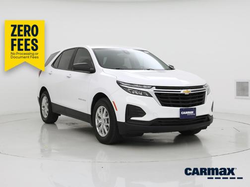 White 2023 Chevrolet Equinox LS