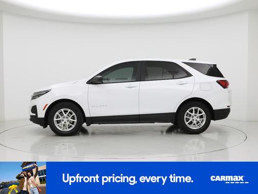 White 2023 Chevrolet Equinox LS
