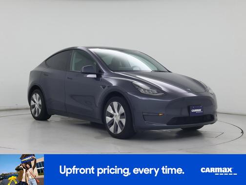 Gray 2023 Tesla Model Y Long Range