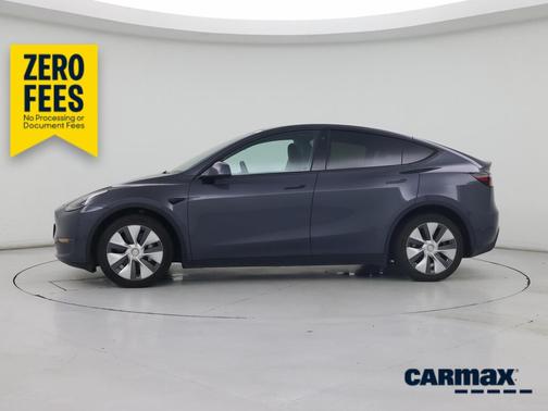 Gray 2023 Tesla Model Y Long Range
