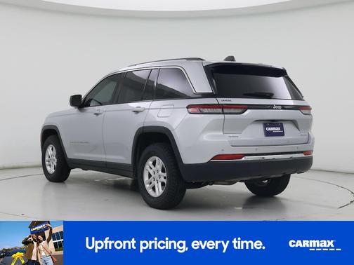 2022 Jeep Grand Cherokee Laredo