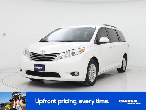 2017 Toyota Sienna XLE