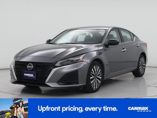 Gray 2025 Nissan Altima SV