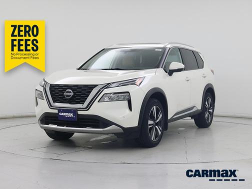 White 2023 Nissan Rogue Platinum
