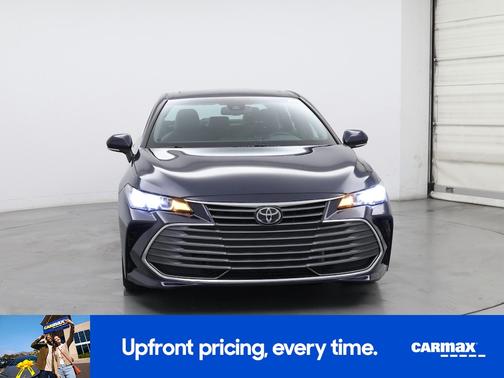 2019 Toyota Avalon XLE