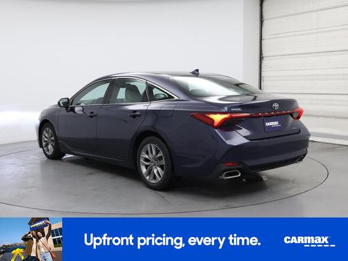 2019 Toyota Avalon XLE