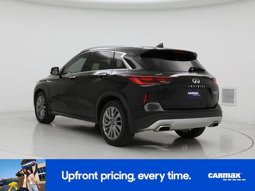 Black 2023 INFINITI QX50 Luxe