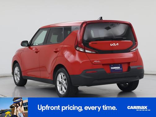 Red 2022 Kia Soul LX