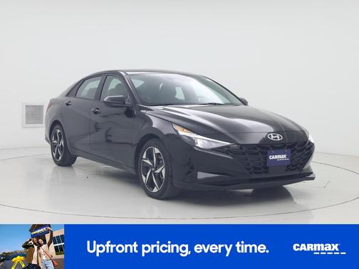 Black 2023 Hyundai ELANTRA SEL