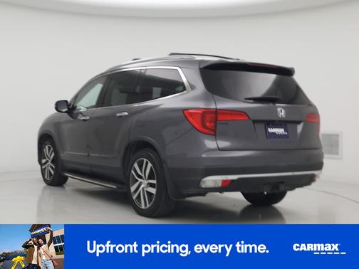 Gray 2016 Honda Pilot Touring