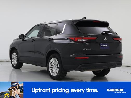 2023 Mitsubishi Outlander ES