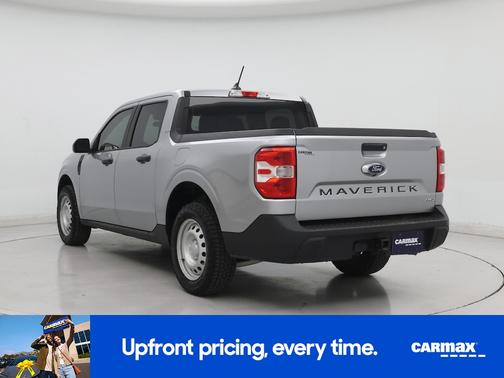 Silver 2023 Ford Maverick XL