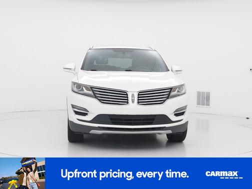 White 2017 Lincoln MKC Reserve