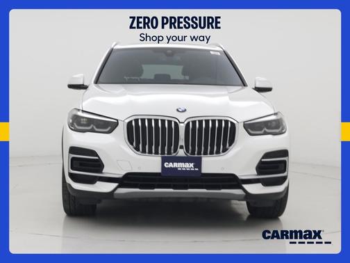 White 2022 BMW X5 xDrive40i