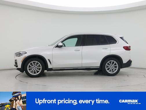 White 2019 BMW X5 xDrive40i