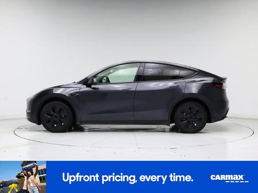 Gray 2024 Tesla Model Y Long Range
