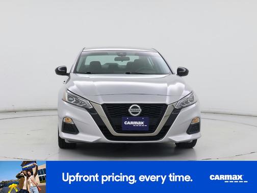 2022 Nissan Altima SR