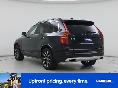 2018 Volvo XC90 T6 Momentum