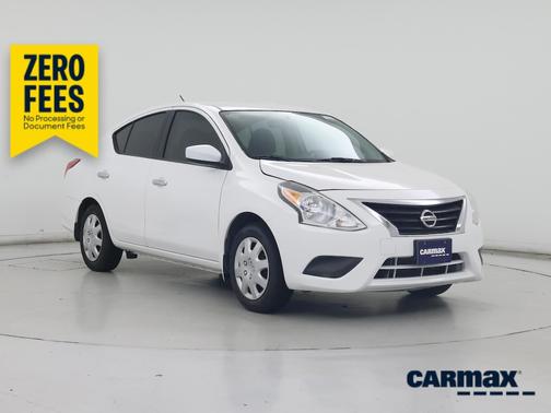 White 2019 Nissan Versa SV