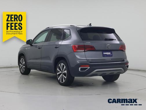 Gray 2024 Volkswagen Taos SE