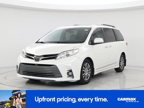 2019 Toyota Sienna XLE Premium