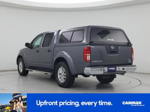 Gray 2018 Nissan Frontier SV