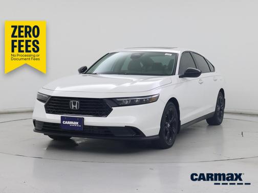 White 2025 Honda Accord SE