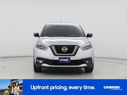 2019 Nissan Kicks SR
