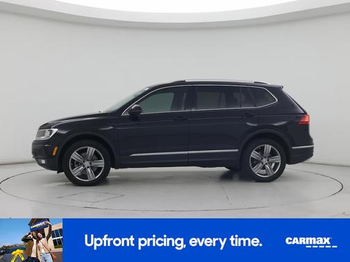 Black 2021 Volkswagen Tiguan SEL