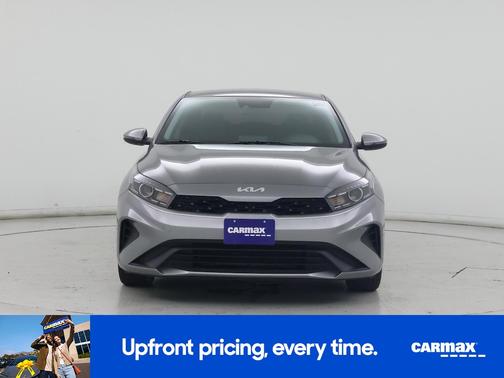 Gray 2024 Kia Forte LXS