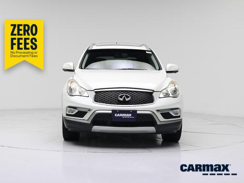 White 2017 INFINITI QX50