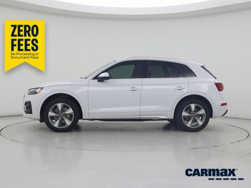 White 2023 Audi Q5 Premium Plus