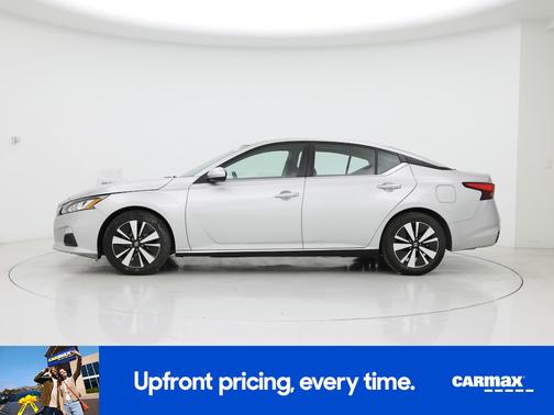 2022 Nissan Altima SV