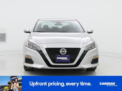 2022 Nissan Altima SV