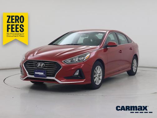 Red 2018 Hyundai SONATA SE