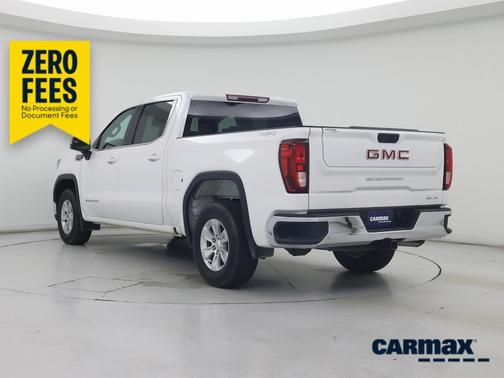 White 2023 GMC Sierra 1500 SLE