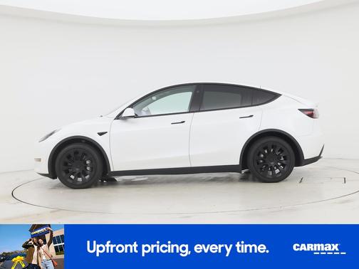 White 2025 Tesla Model Y Long Range
