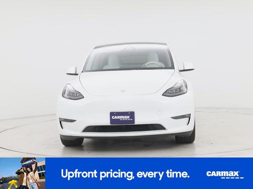 White 2025 Tesla Model Y Long Range