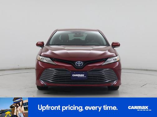 2020 Toyota Camry Hybrid XLE