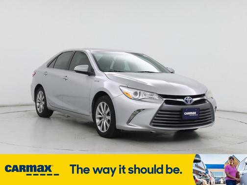 2017 Toyota Camry Hybrid XLE