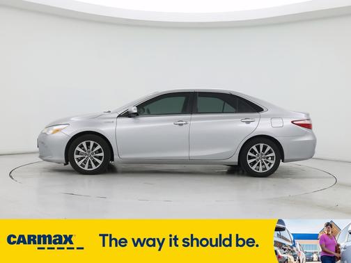 2017 Toyota Camry Hybrid XLE